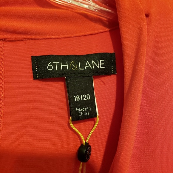 Romper - Picture 2 of 3